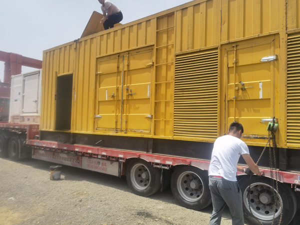 眉县发电机出租100KW发电机需要什么规格的电缆线？