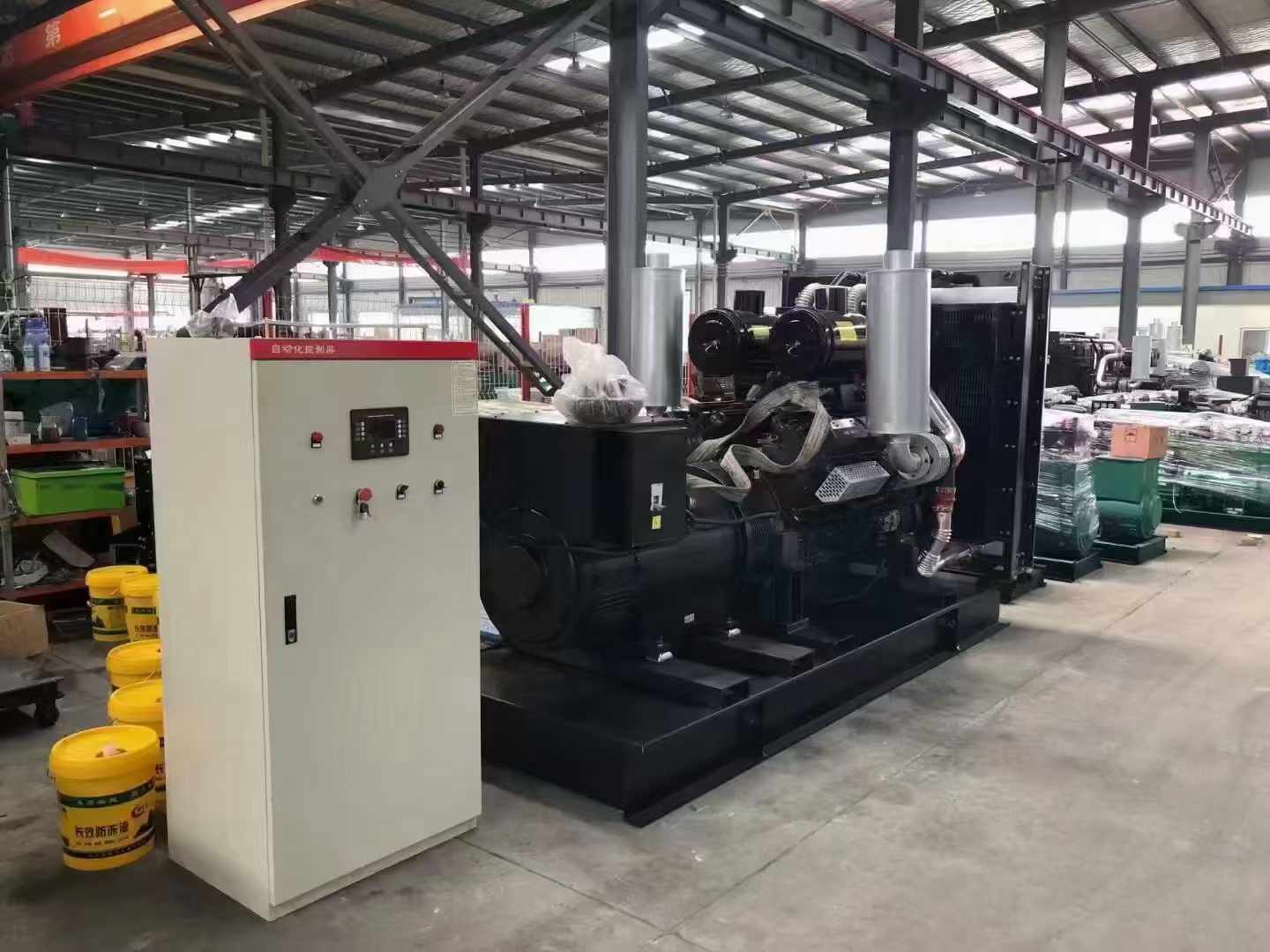 眉县柴油发电机运行时的噪音和振动水平如何？
