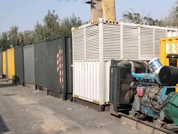 眉县200KW柴油发电机机组每小时油耗是多少?